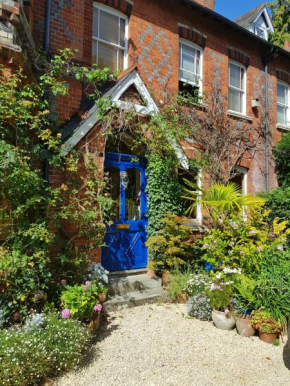 Alma House Bed and Breakfast